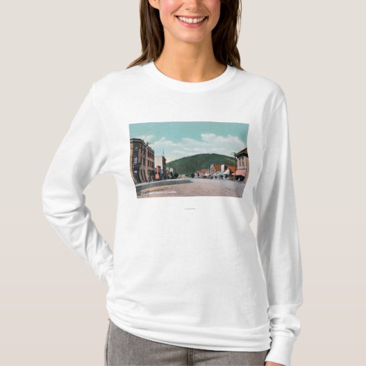 Uitzicht van Main StreetColville, WA T-shirt (Voorkant)