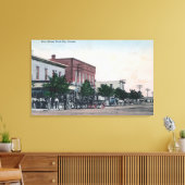 Uitzicht van Main StreetScott City, KS Canvas Afdruk (Insitu (Woonkamer))