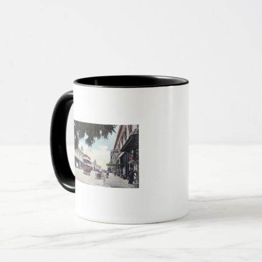 Uitzicht van Main StreetVisalia, CA Mok (Voorkant links)