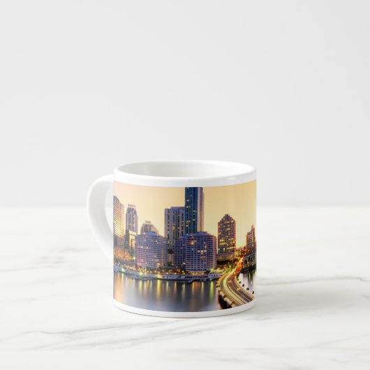 Uitzicht van Mandarijn Oriental Miami met reflecti Espresso Kop (Links)