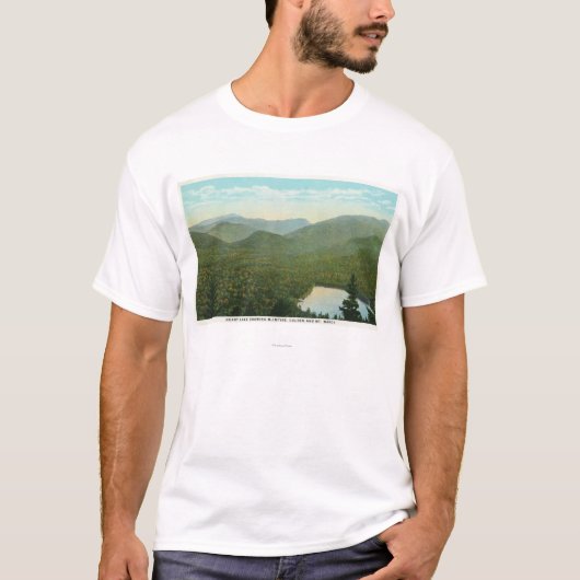 Uitzicht van McIntyre, Colden en Marcy Mts. T-shirt (Voorkant)