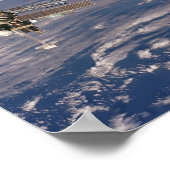 Uitzicht van Mir Space Station van Shuttle Atlanti Poster (Hoek)