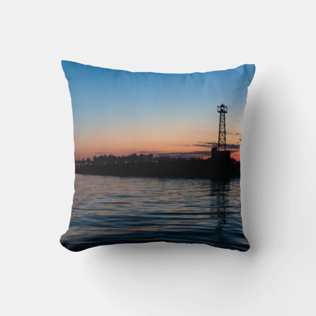Uitzicht van Montevideo in Dawn, Uruguay Kussen (Voorkant)