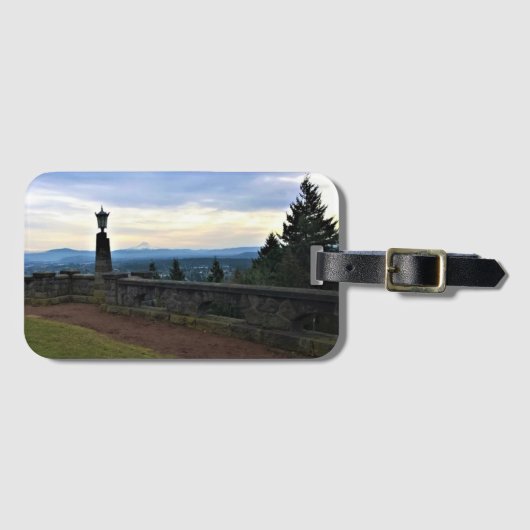 Uitzicht van Mt. Hood, Portland, Oregon Bagagelabel (Voorkant (horizontaal))