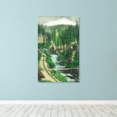 Uitzicht van Mt. Shasta van Shasta Retreat Canvas Afdruk (Insitu (Houten vloer))