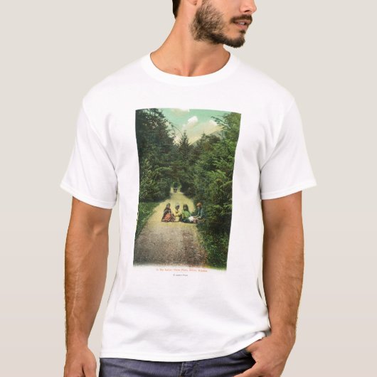 Uitzicht van Natives in het Indiase rivierpark T-shirt (Voorkant)