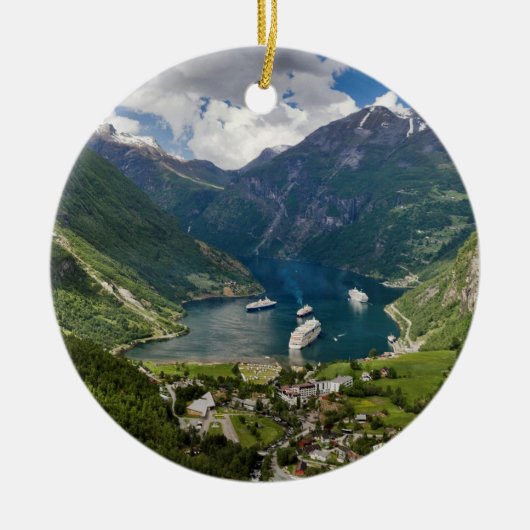 Uitzicht van Noorwegen aan Geiranger van Flydalsju Keramisch Ornament (Voorkant)