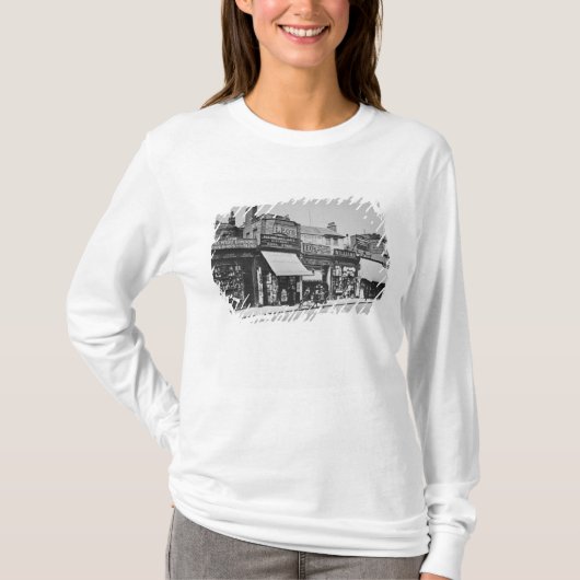 Uitzicht van Notting Hill Gate, c.1913 T-shirt (Voorkant)