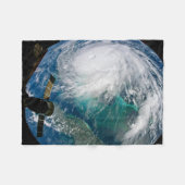 Uitzicht van Orkaan Dorian. Fleece Deken (Voorkant (Horizontaal))