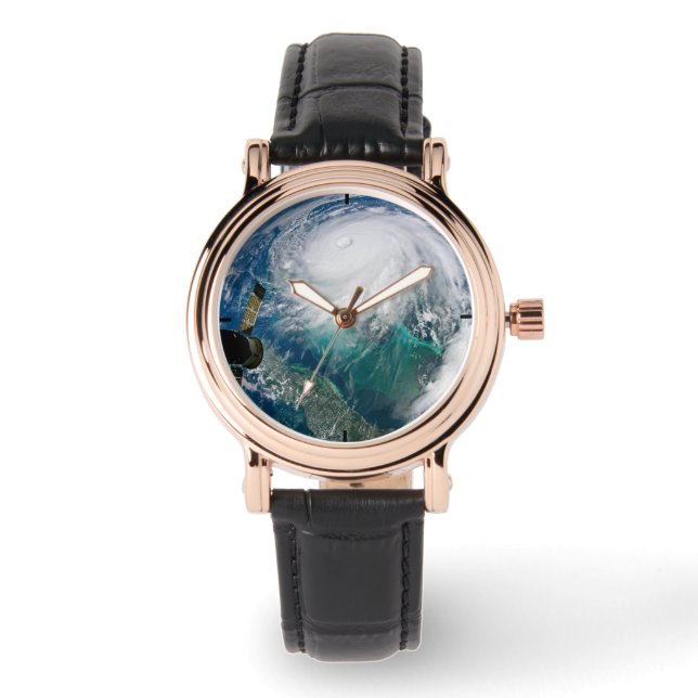 Uitzicht van Orkaan Dorian. Horloge (Voorkant)