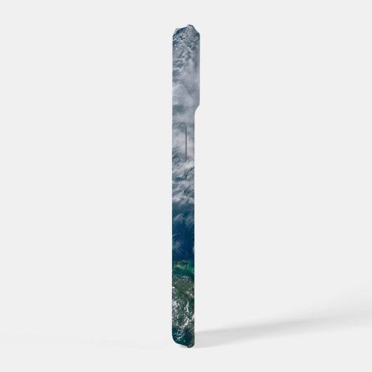 Uitzicht van Orkaan Dorian. iPhone 15 Case (Rechterkant)