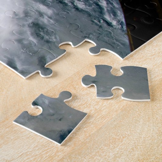 Uitzicht van Orkaan Dorian. Legpuzzel (Zijkant)