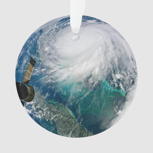 Uitzicht van Orkaan Dorian. Ornament (voorkant)