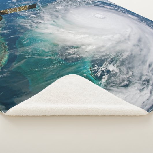 Uitzicht van Orkaan Dorian. Sherpa Deken (3/4)