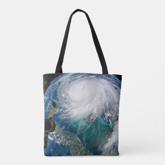 Uitzicht van Orkaan Dorian. Tote Bag (Achterkant)
