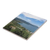 Uitzicht van panoramisch van het meer van Braccia Tegeltje (Zijkant)