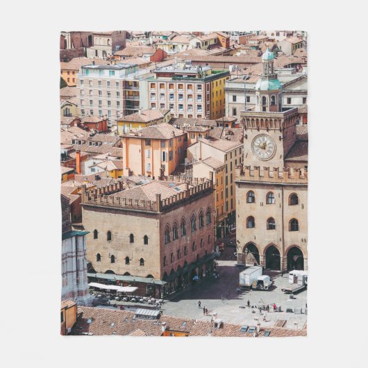 Uitzicht van Piazza Maggiore Square en San Petr Fleece Deken (Voorkant)