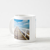 Uitzicht van Pier Over Zee Koffiemok (Voorkant links)