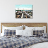 Uitzicht van Port Ludlow DocksPort Ludlow, WA Canvas Afdruk (Insitu (Slaapkamer))