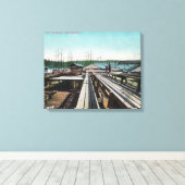 Uitzicht van Port Ludlow DocksPort Ludlow, WA Canvas Afdruk (Insitu (Houten vloer))