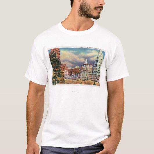 Uitzicht van Queen Victoria Rock Formation T-shirt (Voorkant)