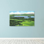 Uitzicht van Saranac Inn Golf Course & Canvas Afdruk (Insitu (Houten vloer))