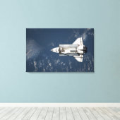 Uitzicht van Space Shuttle Discovery 3 vanuit de l Canvas Afdruk (Insitu (Houten vloer))