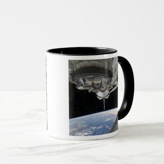 Uitzicht van Space Shuttle Discovery Mok (Voorkant rechts)