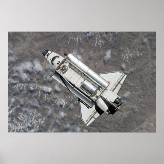 Uitzicht van Space Shuttle Discovery vanuit de luc Poster (Voorkant)