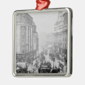 Uitzicht van Tottenham Court Road, c.1885 Metalen Ornament (Links)