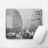 Uitzicht van Tottenham Court Road, c.1885 Muismat (Met muis)