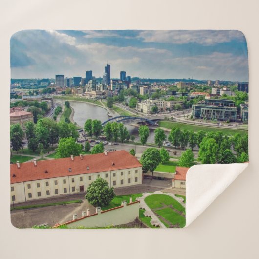 Uitzicht van Vilnius, Litouwen Sherpa Deken (Voorkant (horizontaal))