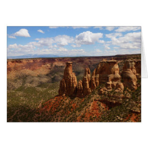 Uitzicht vanaf Canyon Rim Trail bij Colorado Monum