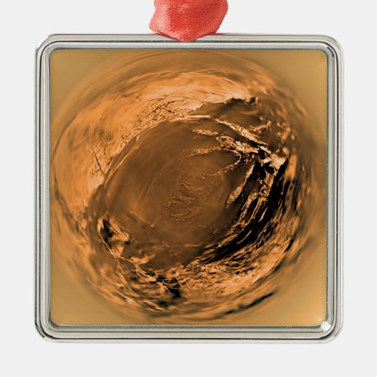 Uitzicht visogen van Titan's oppervlak Metalen Ornament (Voorkant)