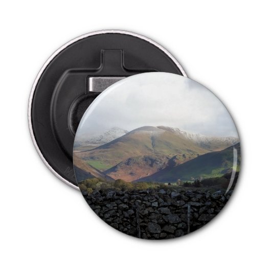 UITZICHTEN VAN WALES BUTTON FLESOPENER (Voorkant)