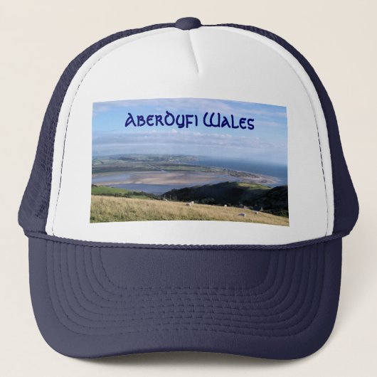 UITZICHTEN VAN WALES TRUCKER PET (Voorkant)