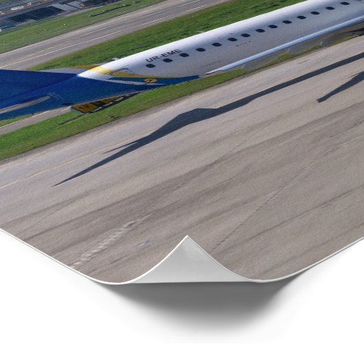 Ukraine International Airlines-vliegtuig Poster (Hoek)