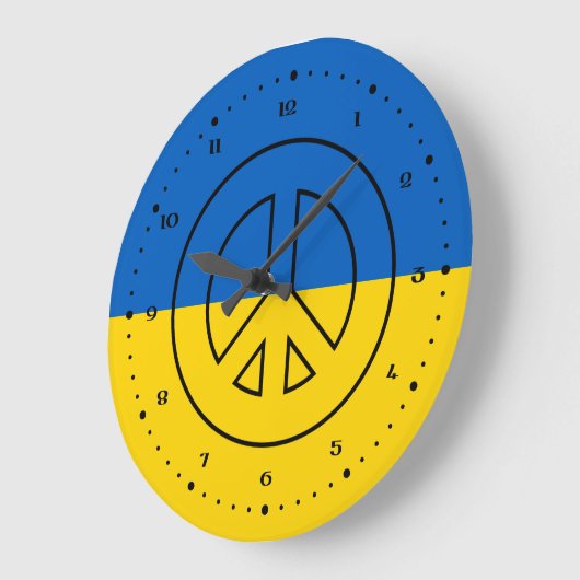 Ukrainian flag peace sign grote klok (Hoek)