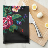 Ukrainian traditional vushuvanka folk art pattern theedoek (Quarter Fold)