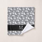 Ultimate Grey Monogrammed Magnolia Flower Bad Handdoek (Wasdoekje)