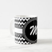 Ultra Chic Black en White ZigZag Chevron Monogram Koffiemok (Voorkant links)