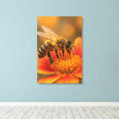Ultra Macro Honeybee Close Up Photorealistic Canvas Afdruk (Insitu (Houten vloer))