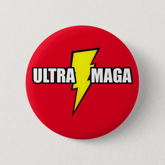 ULTRA MAGA RONDE BUTTON 5,7 CM (Voorkant)