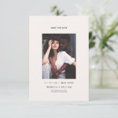 Ultra Minimal Modern Typography Photo Wedding Kaart (Staand voorkant)