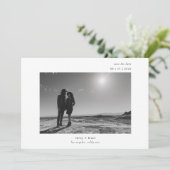 Ultra Minimal Modern Typography Photo Wedding Save The Date (Staand voorkant)