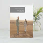 Ultra Minimale Eenvoudige Moderne Fotobruiloft Save The Date (Staand voorkant)