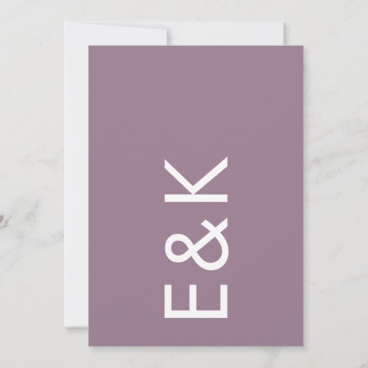 Ultra Modern Bold Big Monogram Paars Weddenschap Kaart (Achterkant)
