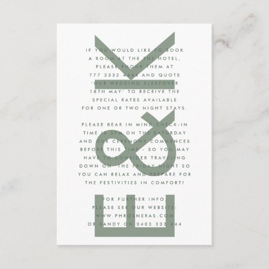 Ultra Modern Bold Big Monogram Sage Green Wedding Informatiekaartje (Voorkant)