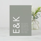 Ultra Modern Bold Big Monogram Sage Green Wedding Kaart (Staand voorkant)