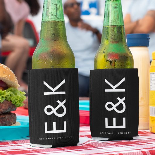 Ultra Modern Bold Big Monogram Simple Weddenschap Blikjeskoeler